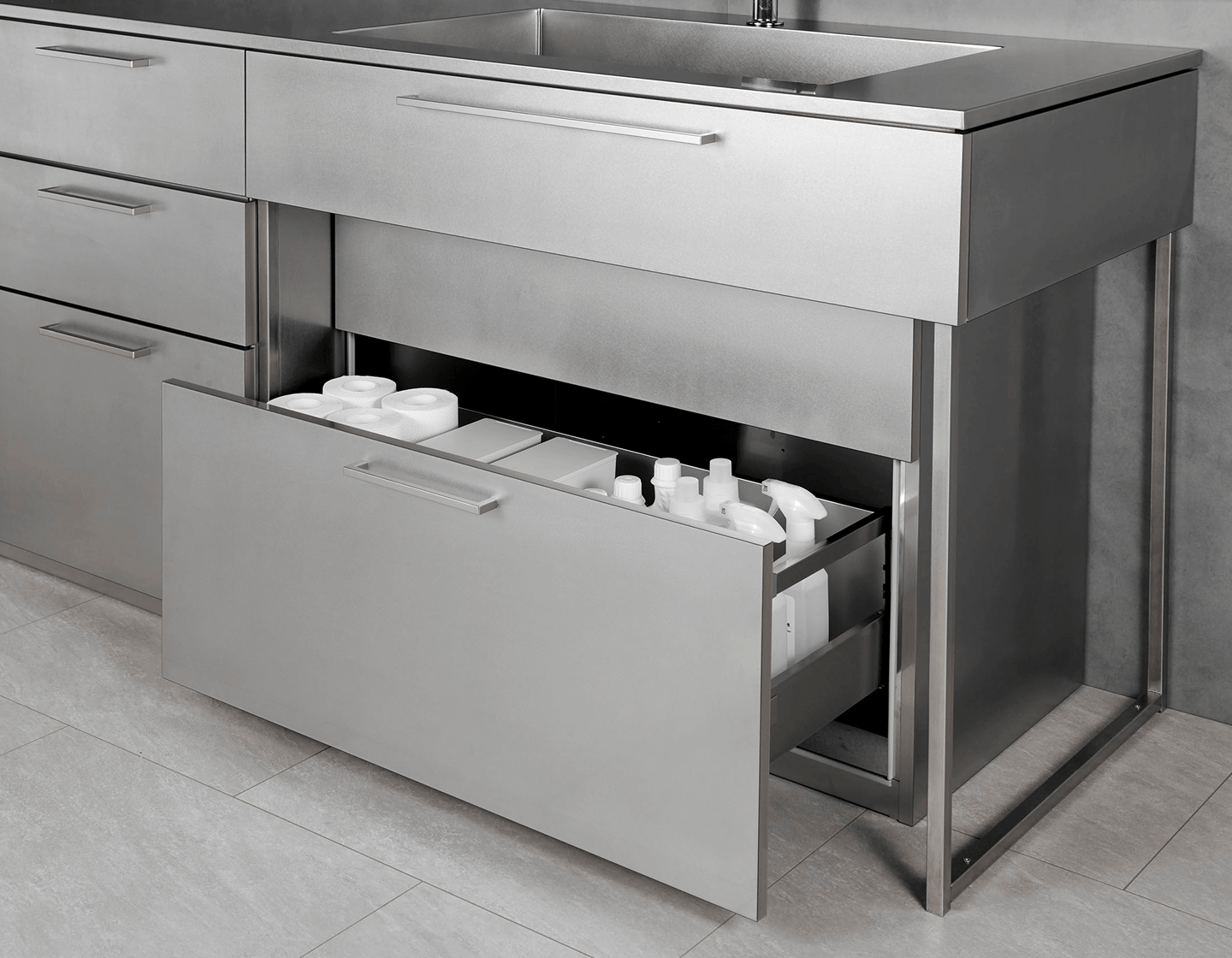 配管キャビネット 引き出しタイプ