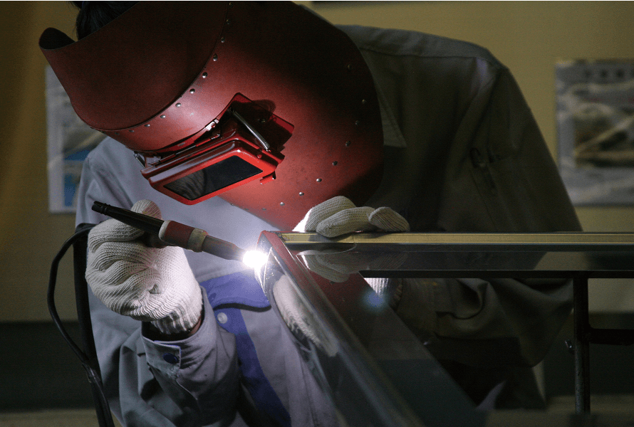 職人による丁寧なものづくり